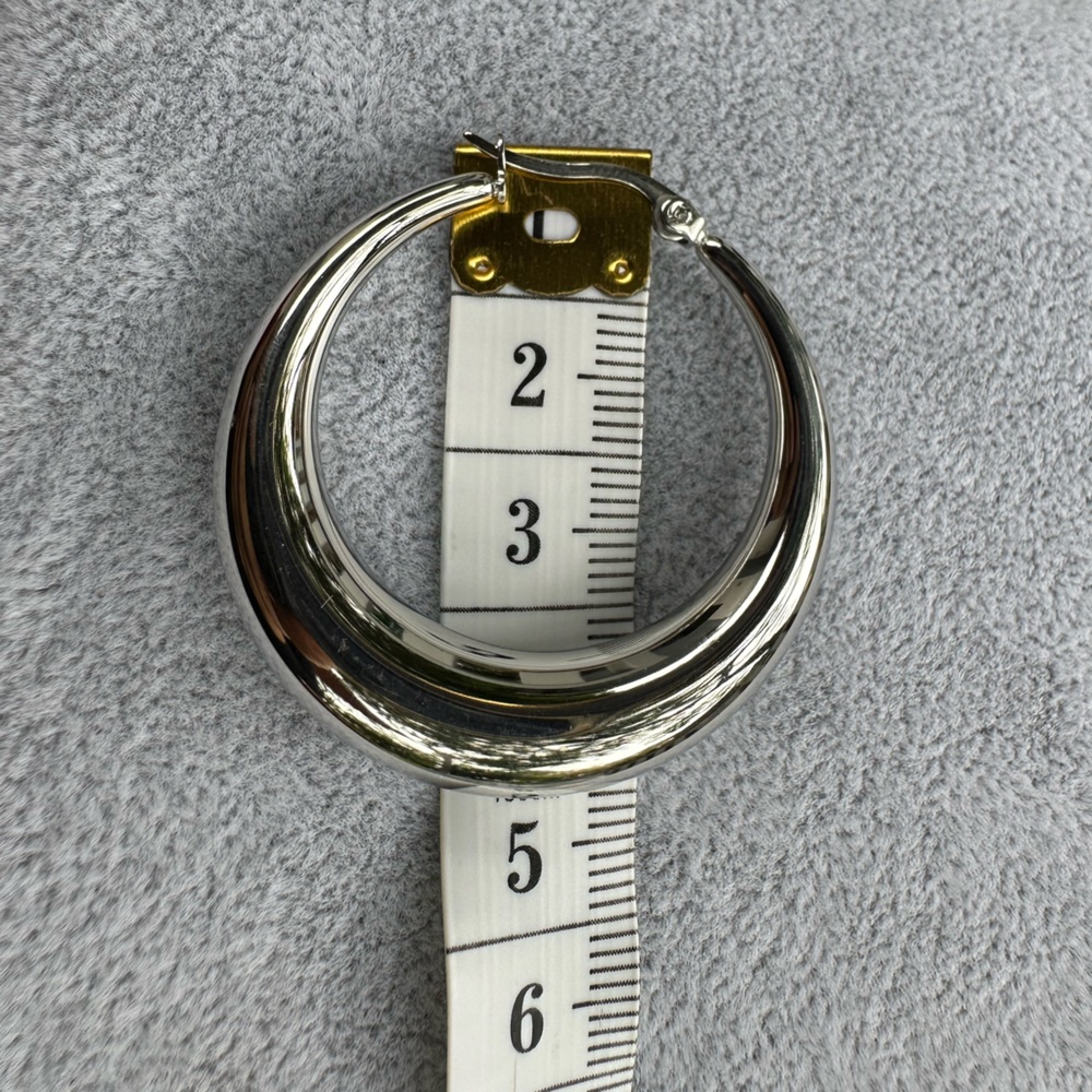 New Stainless Steel Elegant Silver Hoop Earrings 4cm long - Picture 9 of 9